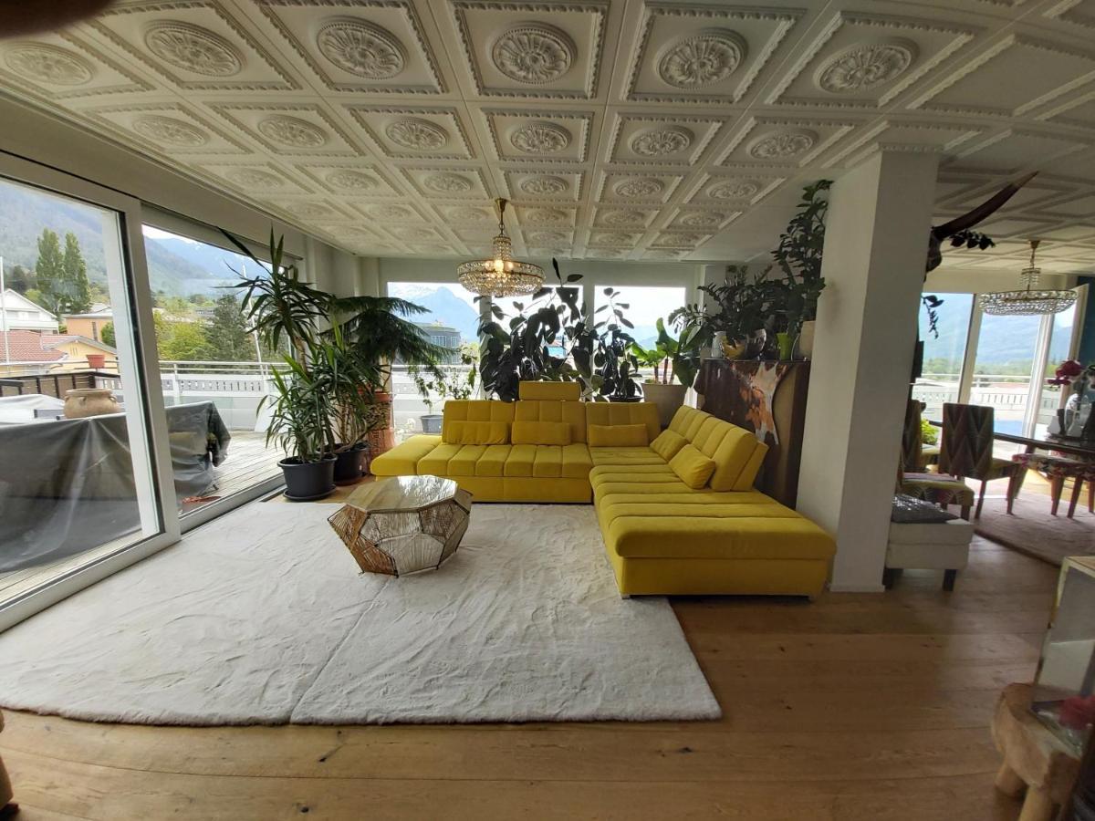 شقة Penthouse In ستشان المظهر الخارجي الصورة